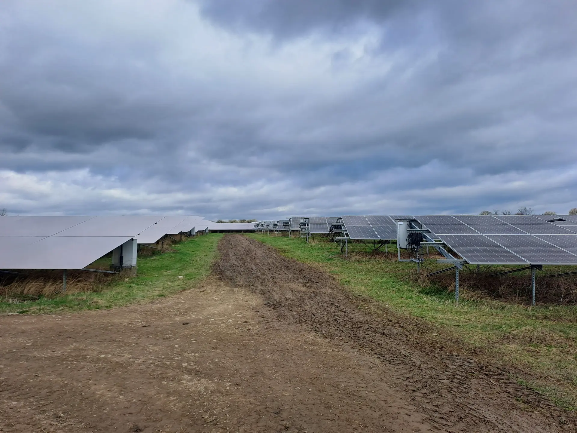 Freefield PV in detail